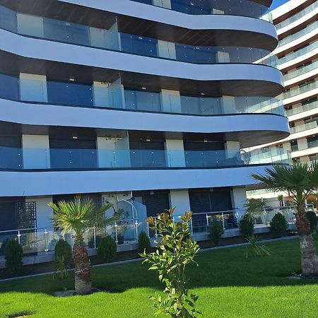 Mamaia Nord Studio La 10 M De Plaja Langa Cluburi ภายนอก รูปภาพ