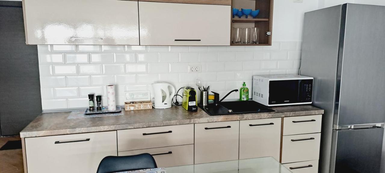 Mamaia Nord Studio La 10 M De Plaja Langa Cluburi ภายนอก รูปภาพ
