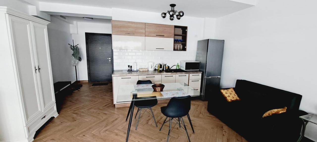 Mamaia Nord Studio La 10 M De Plaja Langa Cluburi ภายนอก รูปภาพ