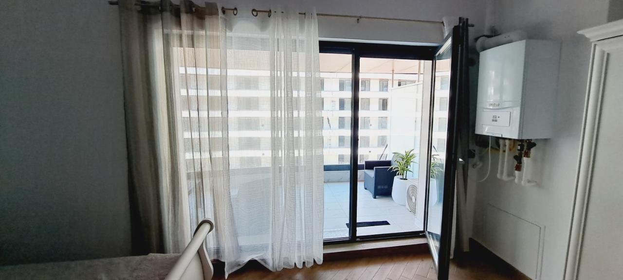 Mamaia Nord Studio La 10 M De Plaja Langa Cluburi ภายนอก รูปภาพ